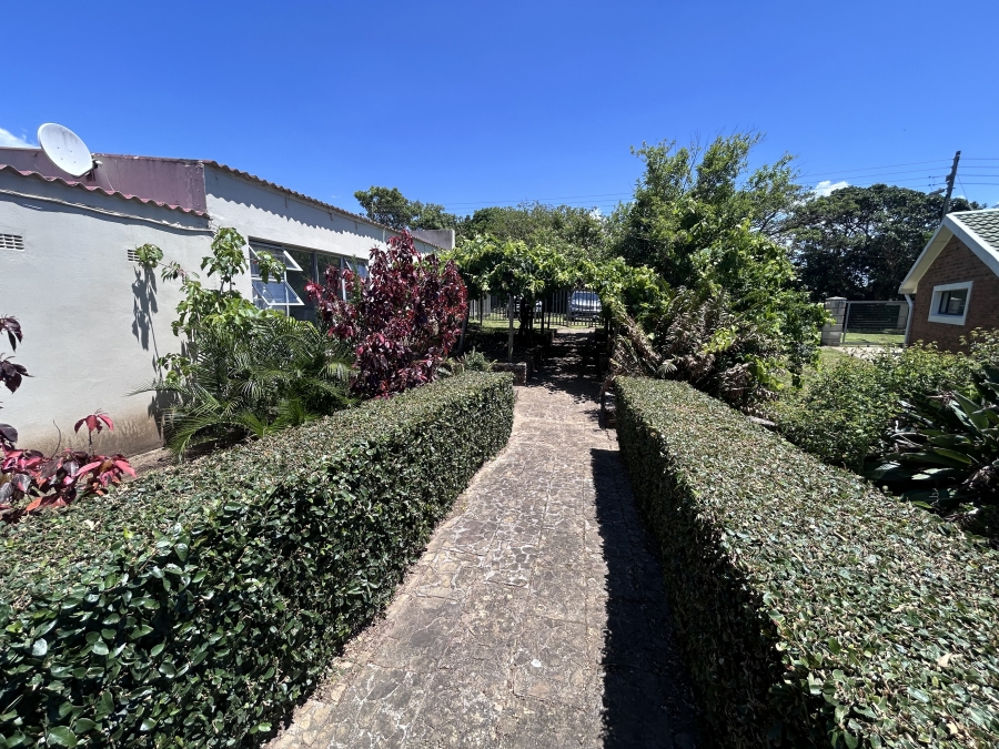 7 Bedroom Property for Sale in Kei Mouth Eastern Cape